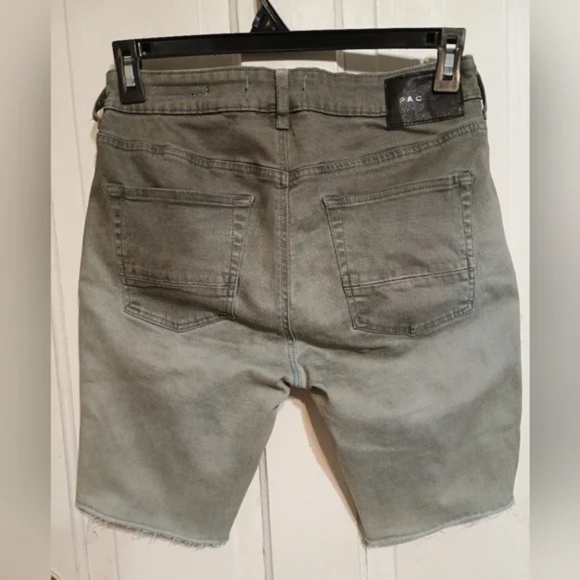 PacSun denim shorts - Picture 2 of 4